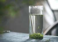 中國茶葉的三大類： 綠茶、紅茶、烏龍茶